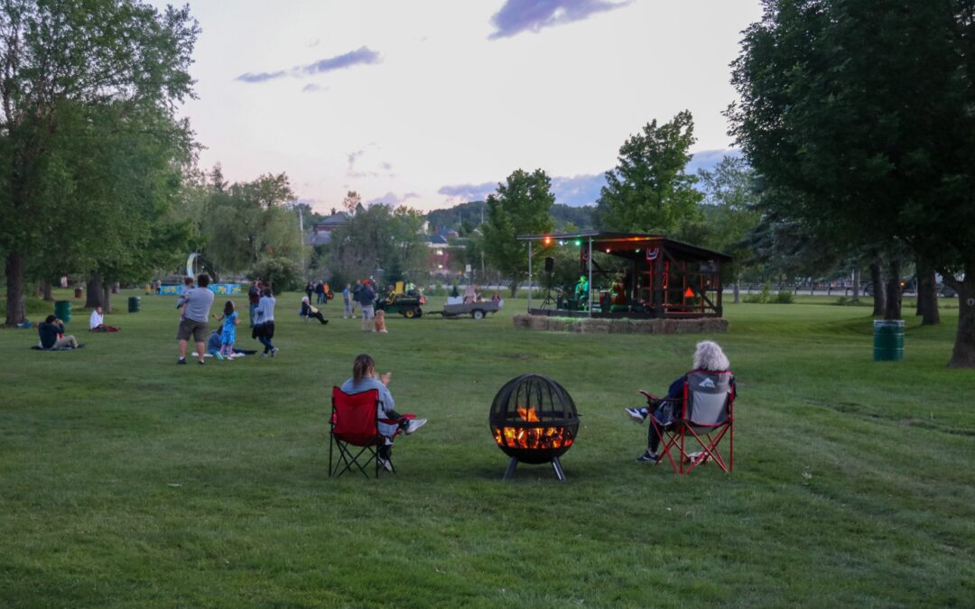 Summer Strolls at Gardner Park: A Fun Way to Spend Your Saturdays